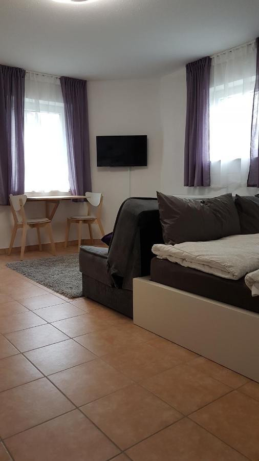 Tauberperle Appartement Weikersheim Buitenkant foto