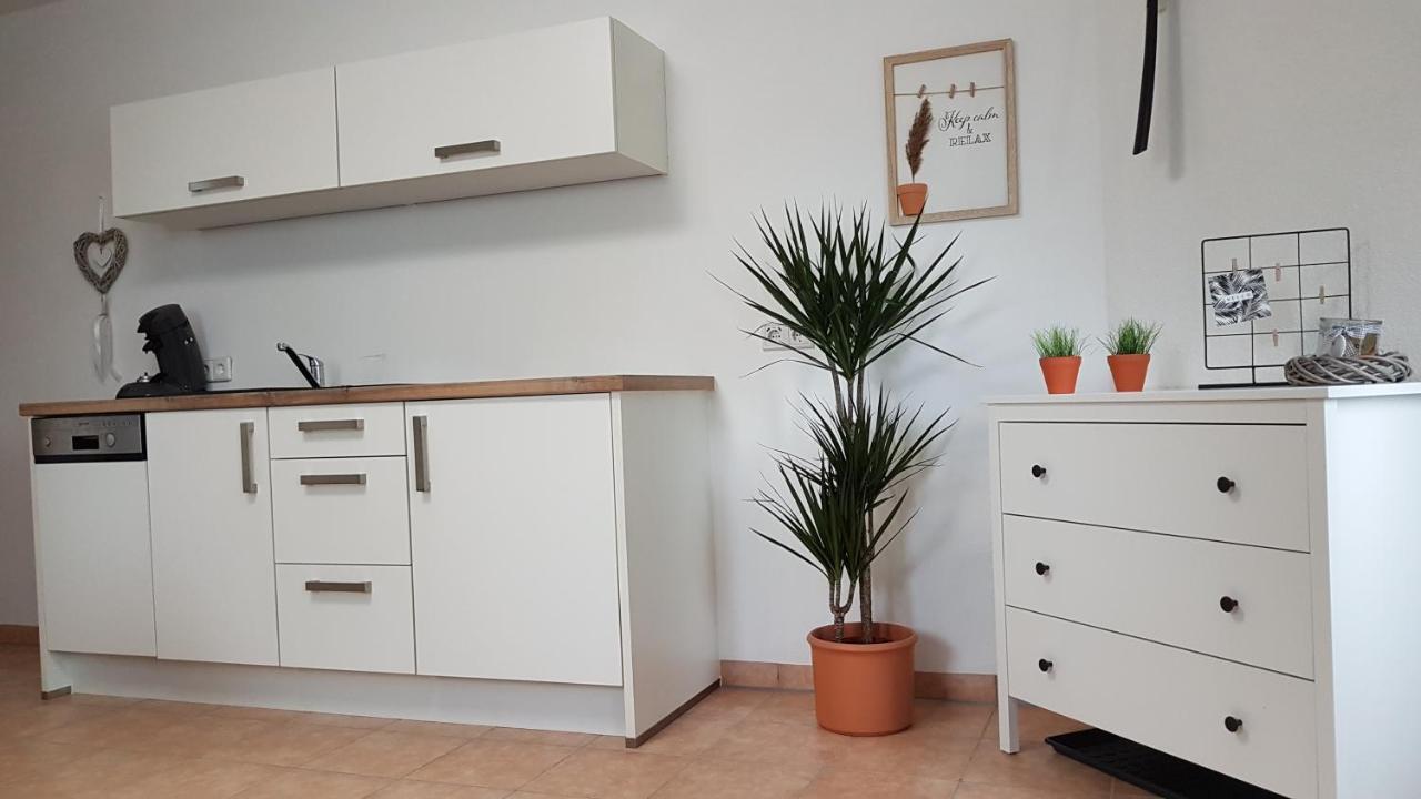 Tauberperle Appartement Weikersheim Buitenkant foto